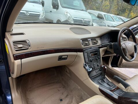 Volvo S80 2.4 SE 4dr 42