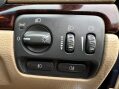Volvo S80 2.4 SE 4dr 29