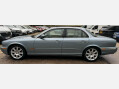 Jaguar XJ 3.0 SE 4dr 21