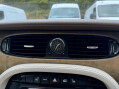 Jaguar XJ 3.0 SE 4dr 41