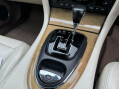 Jaguar XJ 3.0 SE 4dr 43