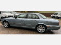 Jaguar XJ 3.0 SE 4dr 20