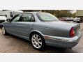 Jaguar XJ 3.0 SE 4dr 19