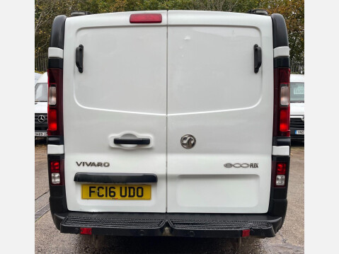 Vauxhall Vivaro 1.6 CDTi 2900 BiTurbo ecoFLEX L1 H1 Euro 5 (s/s) 5dr 17