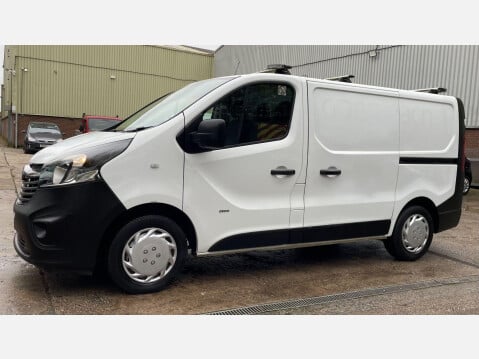 Vauxhall Vivaro 1.6 CDTi 2900 BiTurbo ecoFLEX L1 H1 Euro 5 (s/s) 5dr 28
