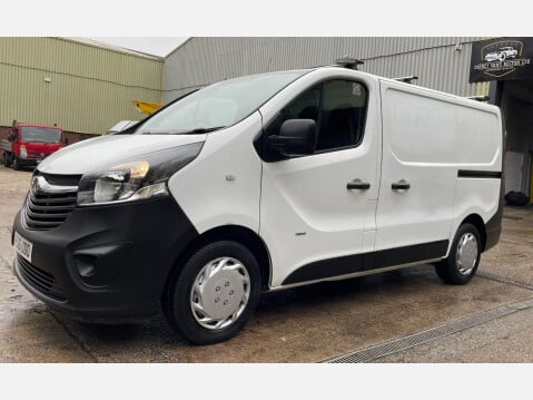 Vauxhall Vivaro 1.6 CDTi 2900 BiTurbo ecoFLEX L1 H1 Euro 5 (s/s) 5dr 29