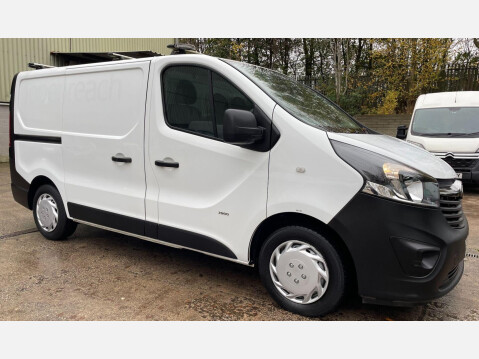 Vauxhall Vivaro 1.6 CDTi 2900 BiTurbo ecoFLEX L1 H1 Euro 5 (s/s) 5dr 7