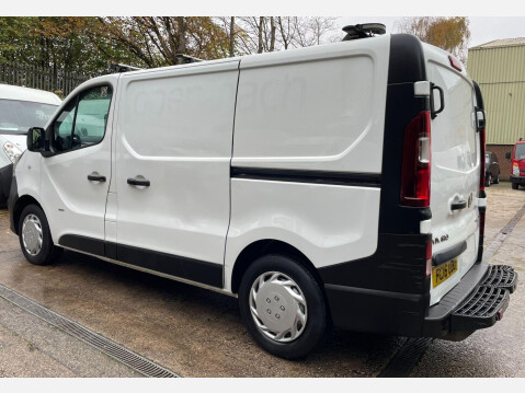Vauxhall Vivaro 1.6 CDTi 2900 BiTurbo ecoFLEX L1 H1 Euro 5 (s/s) 5dr 21