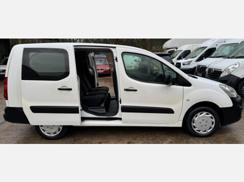Peugeot Partner 1.6 BlueHDi 744 S L2 6dr 7