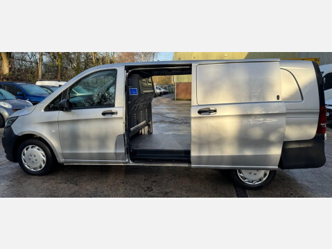 Mercedes-Benz Vito 1.7 110 CDI Pure FWD L2 Euro 6 (s/s) 5dr 17