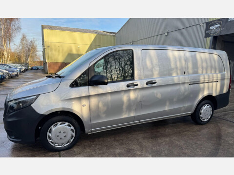 Mercedes-Benz Vito 1.7 110 CDI Pure FWD L2 Euro 6 (s/s) 5dr 20