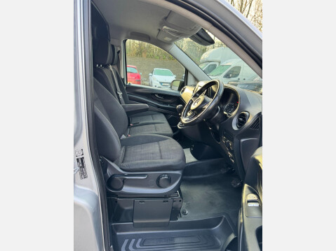 Mercedes-Benz Vito 1.7 110 CDI Pure FWD L2 Euro 6 (s/s) 5dr 24