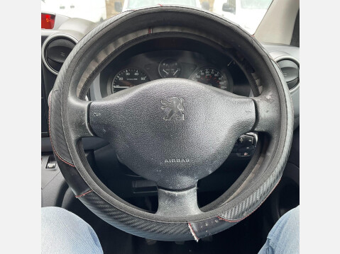 Peugeot Partner 1.6 HDi 850 S L1 4dr 25
