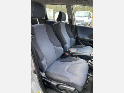 Honda Jazz 1.2 i-VTEC S Euro 4 5dr 29