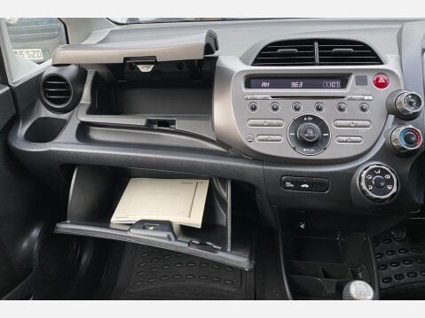 Honda Jazz 1.2 i-VTEC S Euro 4 5dr 37