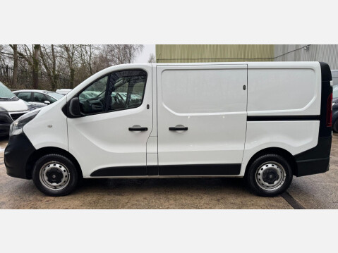 Vauxhall Vivaro 1.6 CDTi 2700 BiTurbo L1 H1 Euro 6 (s/s) 5dr 21