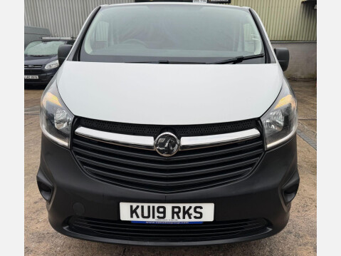Vauxhall Vivaro 1.6 CDTi 2700 BiTurbo L1 H1 Euro 6 (s/s) 5dr 27
