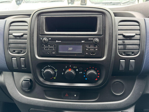Vauxhall Vivaro 1.6 CDTi 2700 BiTurbo L1 H1 Euro 6 (s/s) 5dr 35
