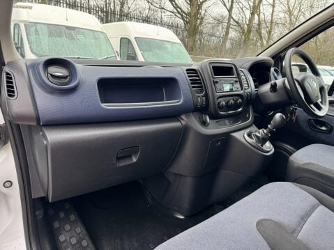 Vauxhall Vivaro 1.6 CDTi 2700 BiTurbo L1 H1 Euro 6 (s/s) 5dr 40
