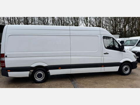 Mercedes-Benz Sprinter 2.1 314 CDi RWD L3 H3 5dr 9