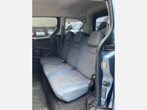 Citroen Berlingo 1.6 HDi VTR Multispace MPV Euro 5 5dr 19