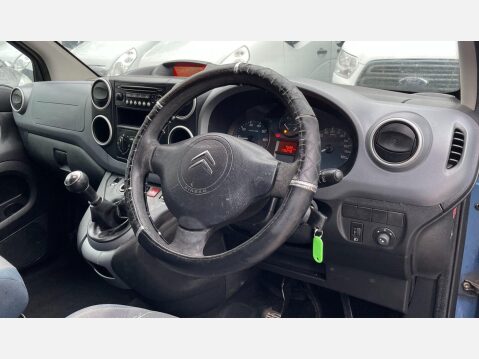 Citroen Berlingo 1.6 HDi VTR Multispace MPV Euro 5 5dr 28