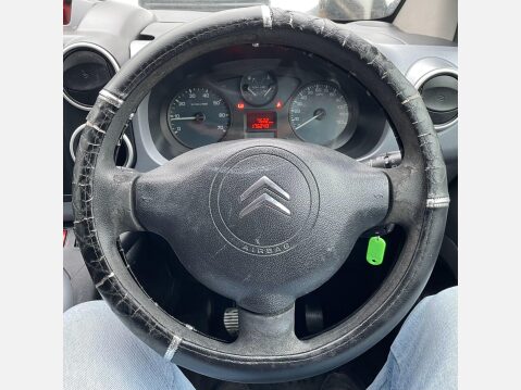 Citroen Berlingo 1.6 HDi VTR Multispace MPV Euro 5 5dr 29
