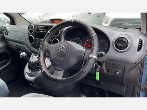 Citroen Berlingo 1.6 HDi VTR Multispace MPV Euro 5 5dr 28