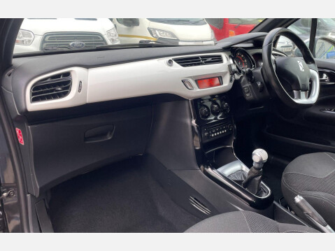 Citroen DS3 1.6 HDi Black Euro 5 3dr 34