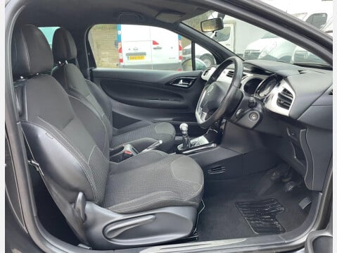 Citroen DS3 1.6 HDi Black Euro 5 3dr 22
