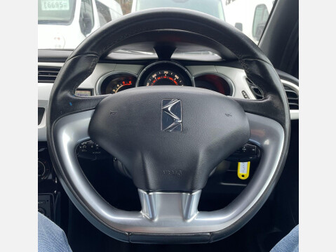 Citroen DS3 1.6 HDi Black Euro 5 3dr 25