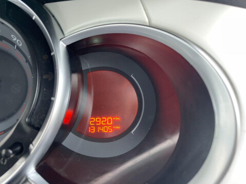 Citroen DS3 1.6 HDi Black Euro 5 3dr 27