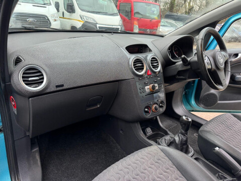 Vauxhall Corsa 1.4 16V SE Euro 5 5dr 36