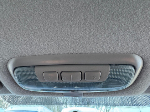 Ford Fusion 1.6 Zetec 5dr 32