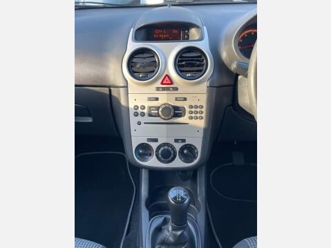 Vauxhall Corsa 1.0i ecoFLEX 12v S 3dr 29