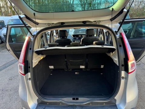 Renault Scenic 1.5 dCi Dynamique TomTom Euro 5 5dr 11