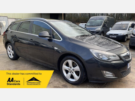Vauxhall Astra 2.0 CDTi ecoFLEX SRi Sports Tourer Euro 5 (s/s) 5dr