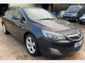 Vauxhall Astra 2.0 CDTi ecoFLEX SRi Sports Tourer Euro 5 (s/s) 5dr 4