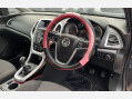 Vauxhall Astra 2.0 CDTi ecoFLEX SRi Sports Tourer Euro 5 (s/s) 5dr 27