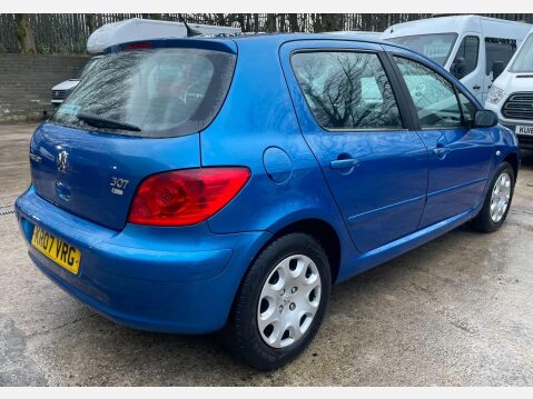 Peugeot 307 1.4 16v X-Line 5dr 9