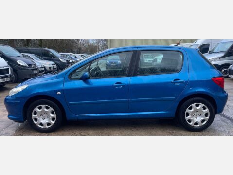 Peugeot 307 1.4 16v X-Line 5dr 17