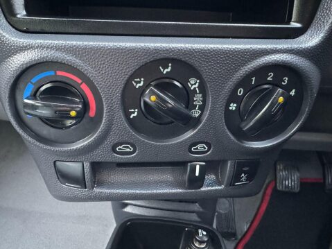 Kia Picanto 1.1 Zapp! 5dr 29