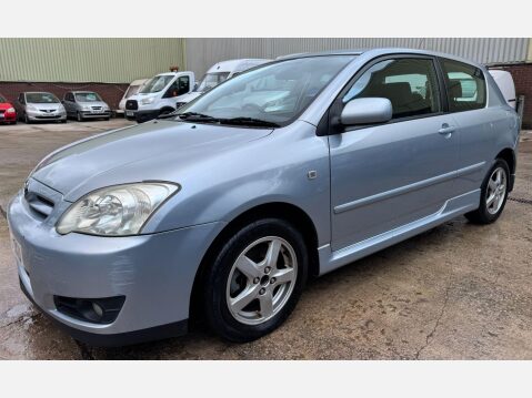 Toyota Corolla 1.4 D-4D T3 3dr 14