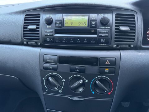 Toyota Corolla 1.4 D-4D T3 3dr 27