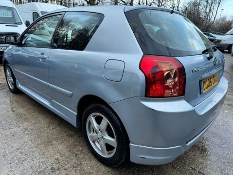 Toyota Corolla 1.4 D-4D T3 3dr 10