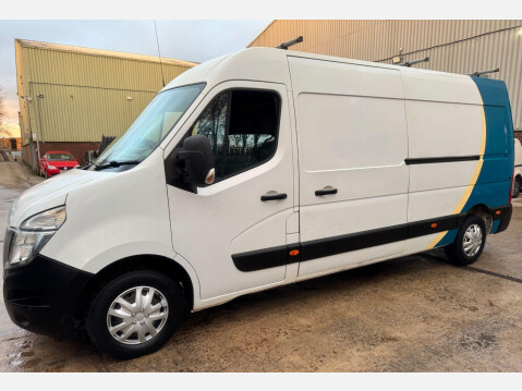 Nissan NV400 2.3 dCi 35 SE FWD L3 H2 Euro 5 (s/s) 5dr 26