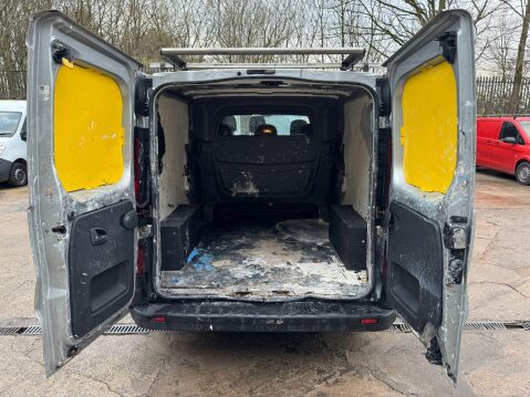 Vauxhall Vivaro 1.6 CDTi 2900 BiTurbo Sportive Crew Van L2 H1 Euro 6 (s/s) 5dr (6 Seat) 16