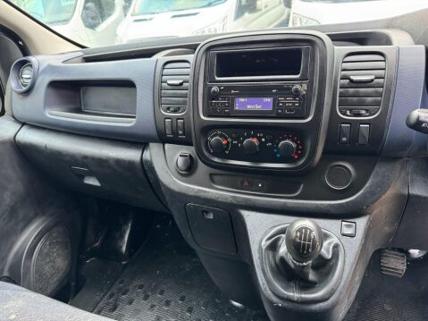 Vauxhall Vivaro 1.6 CDTi 2900 BiTurbo Sportive Crew Van L2 H1 Euro 6 (s/s) 5dr (6 Seat) 31