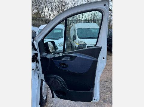 Vauxhall Vivaro 1.6 CDTi 2900 BiTurbo L2 H1 Euro 6 (s/s) 5dr 31