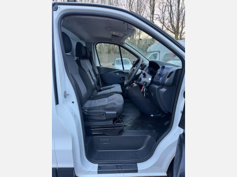 Vauxhall Vivaro 1.6 CDTi 2900 BiTurbo L2 H1 Euro 6 (s/s) 5dr 33